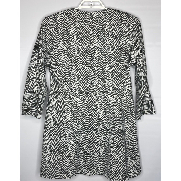 Cabi Zig Zag Ponte Knit Jacket Size Med Gray 3/4 Sleeve Button Up Cotton #3034 - Picture 5 of 10